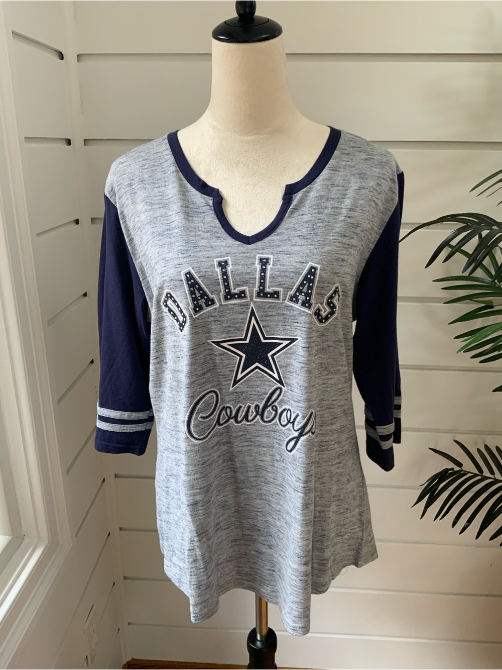 NFL Dallas Cowboys Womenโs Navy & Gray 3/4 Sleeve Tee Size XL